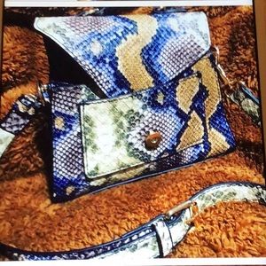 Medium size mini bag